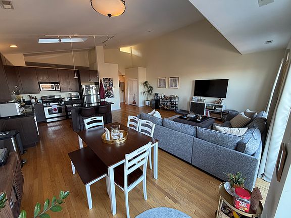 3rd image of 2510 N Willetts Ct Unit 3S