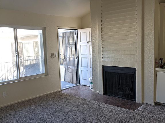 Living room with new carpet
