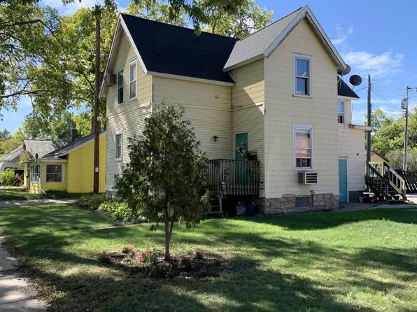 1026 Jackson STREET, La Crosse, WI 54601