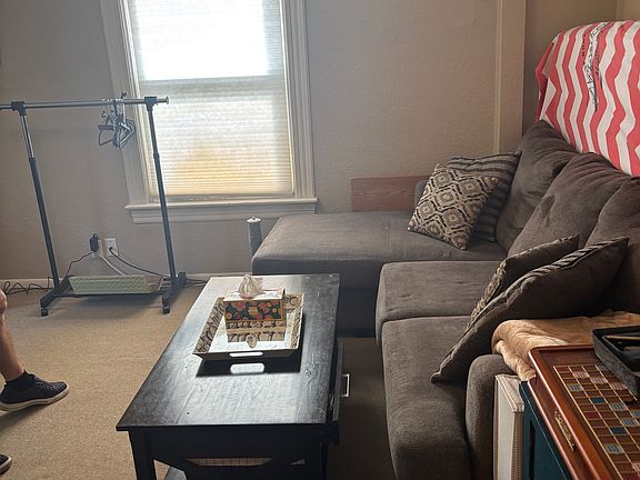 2nd image of 1634 Marshall Ave APT 2