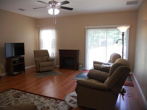 4th image of 10025 Light Ave