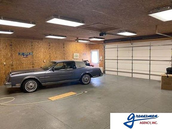 2nd image of 1048 J St