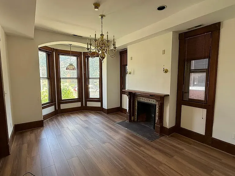 78 Maple St — Photo 16
