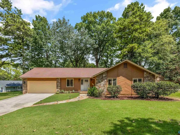 1307 Aldridge Dr SE, Huntsville, AL 35803