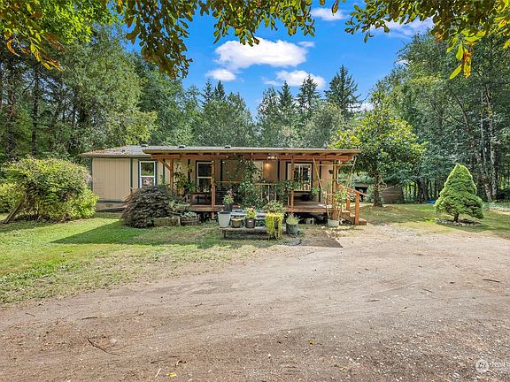 3rd image of 7973 Ebbert Drive SE
