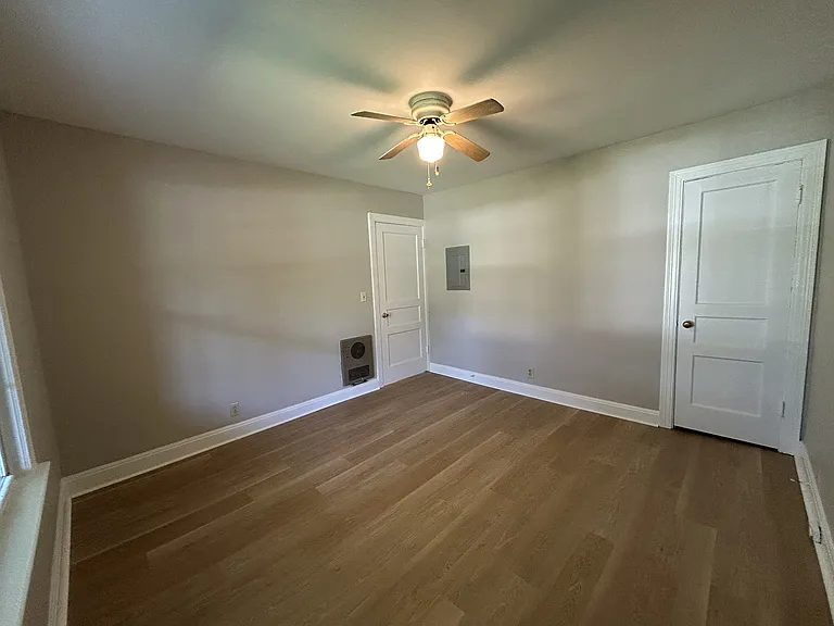 4808 Lindell St #4810 — Photo 15