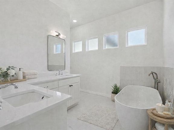 5th image of 8033 Cal Dr