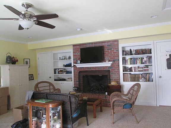 3rd image of 3407 Patterson Dr