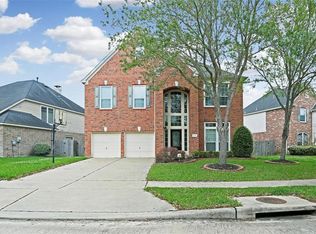 5218 Pebble Bluff Ln, Sugar Land, TX 77479