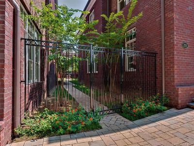 2015 Queens Rd, Charlotte, NC, 28207