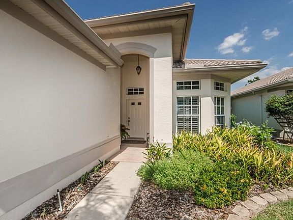 2nd image of 1543 Woodstream Dr