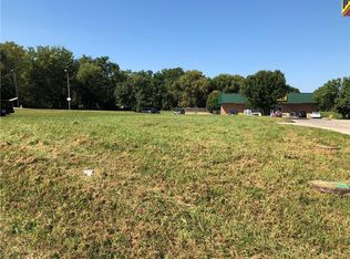 222 N Madison St, Raymore, MO 64083