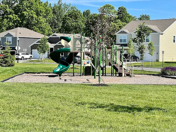 418 Park Vista Dr — Photo 9
