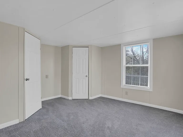 Summitt St — Photo 14