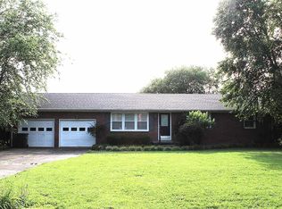 245 County Line Rd, Paducah, KY 42003