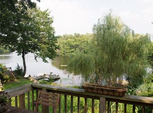 15 Seaver Rd, East Weymouth, MA 02189