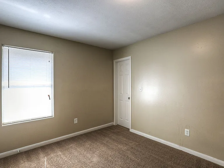 10606 Pine Landing Dr #A — Photo 17