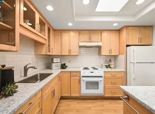 2200 Golden Rain Rd APT 3, Walnut Creek, CA 94595
