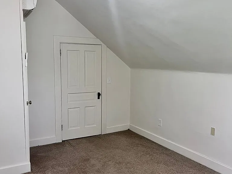 3535 Michigan Avenue — Photo 27