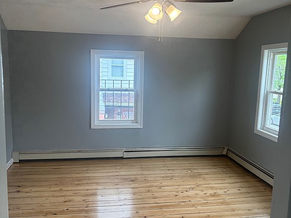 4th image of 189 East St Floor 2