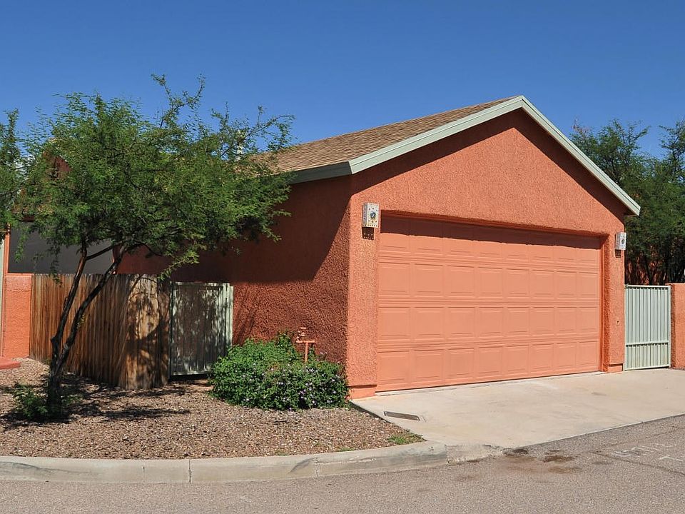 1st image of 4771 E Joslyn Heights Pl
