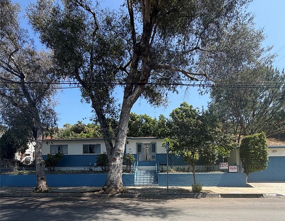 1st image of 2020 Thomas St