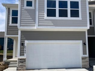3740 SW Maryville Pl, Lees Summit, MO 64082