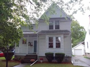 752 N Mill St, Pontiac, IL 61764