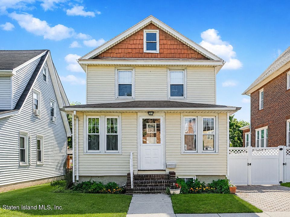 1st image of 475 Pelton Ave