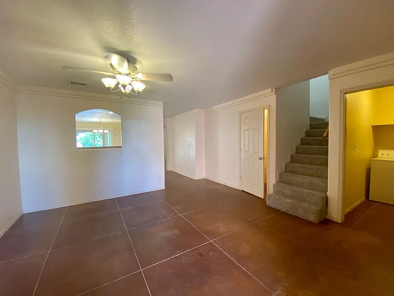 3860 Las Colinas Dr — Photo 2