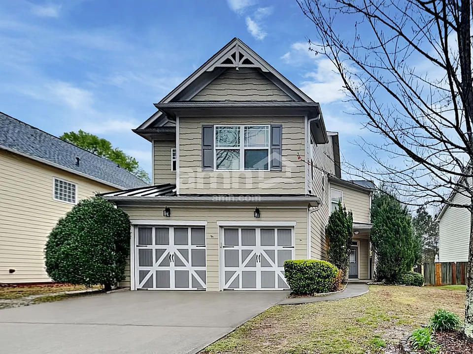 16 Creekside Way