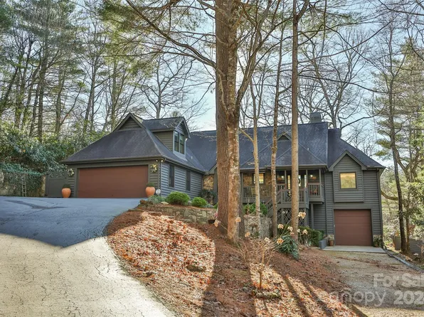 141 Rushing Springs Ln, Sapphire, NC 28774