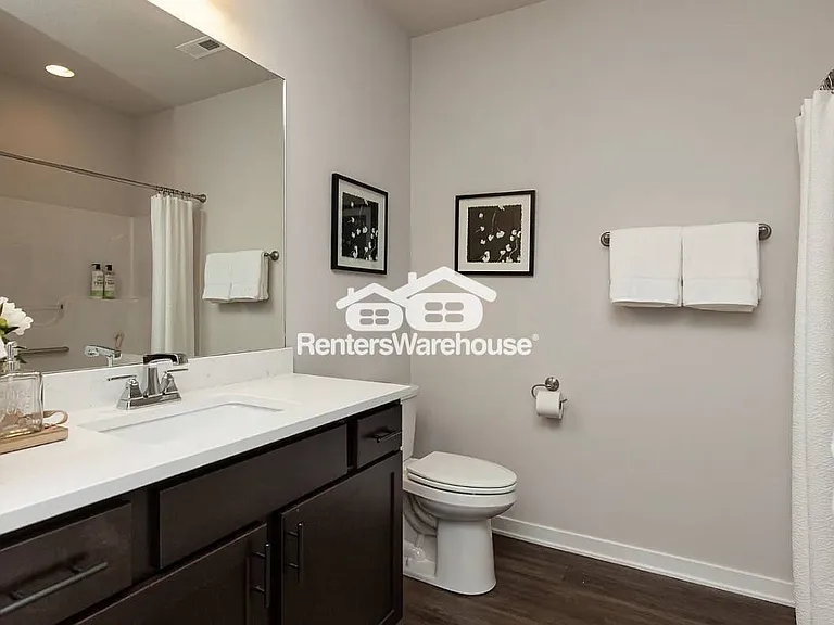 3639 NE Kara Ln — Photo 15