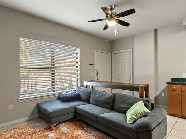 2517 Pearl St #312, Austin, TX 78705