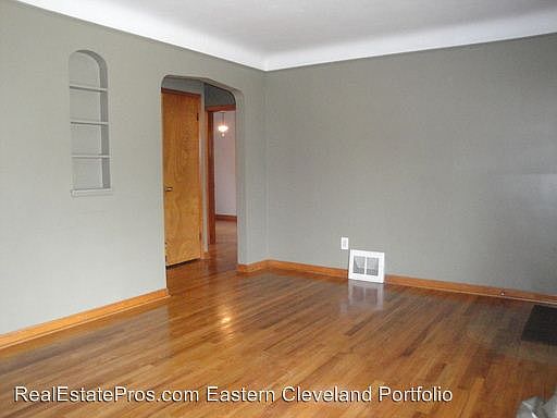 3rd image of 29022 Weber Ave