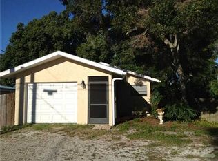 1270 Oxford Dr, Englewood, FL 34223