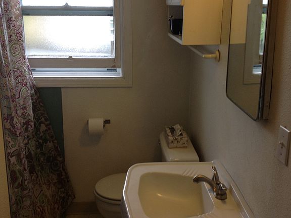 Upstairs bathroom