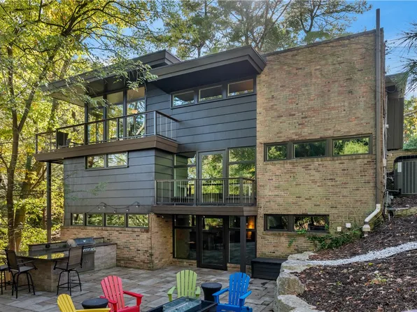 470 Woodland Rd, Pittsburgh, PA 15237