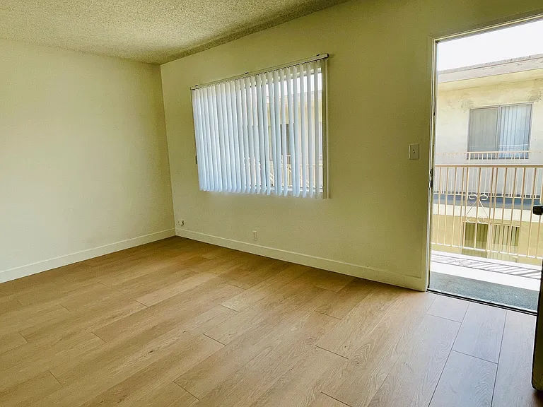 4777 W 132nd St #18 — Photo 6