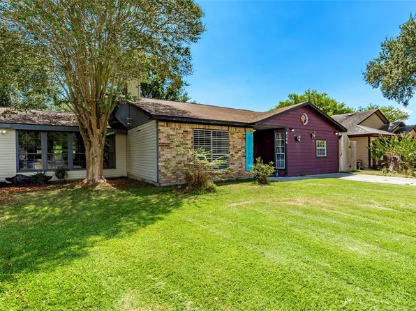 4106 19th Street N, Texas City, TX 77590