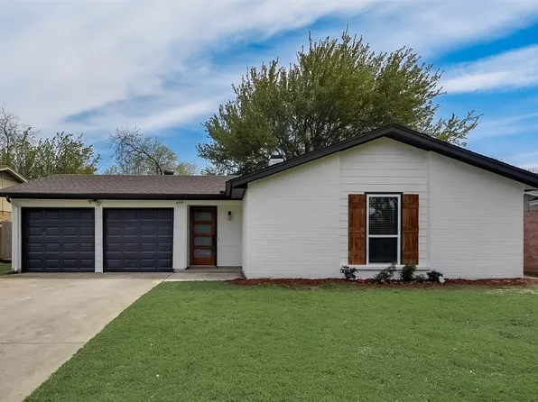 6236 Stardust Dr S, Watauga, TX 76148