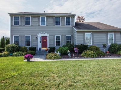 57 Twin Birch Dr, Cranston, RI, 02921