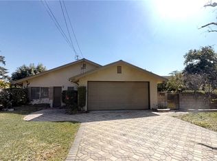 960 Hillcrest Dr, Upland, CA 91784