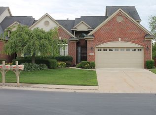 1709 Pine Forest Dr #1, Commerce Township, MI