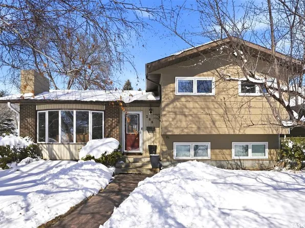 266 Chitek TERRACE, Saskatoon, SK S7K 5B8
