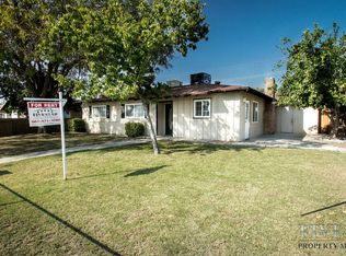 1104 White Ln, Bakersfield, CA 93307