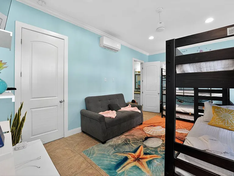 6224 Thomas Dr #1 — Photo 21