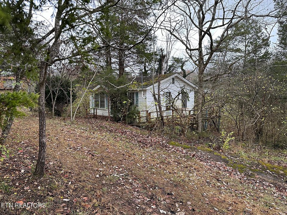 2nd image of 602 Indian River Bd Rd
