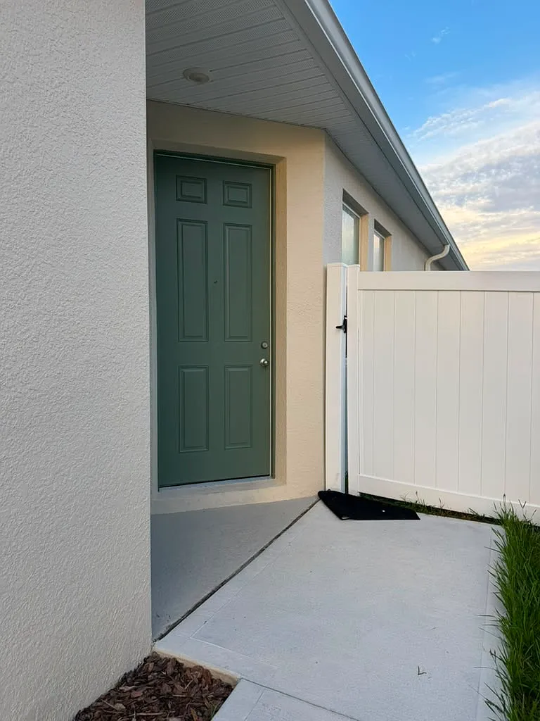 1 bed, 450 sqft, $1,500 — Photo 1
