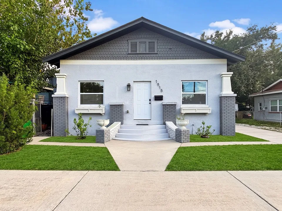 1515 E 31st Ave
